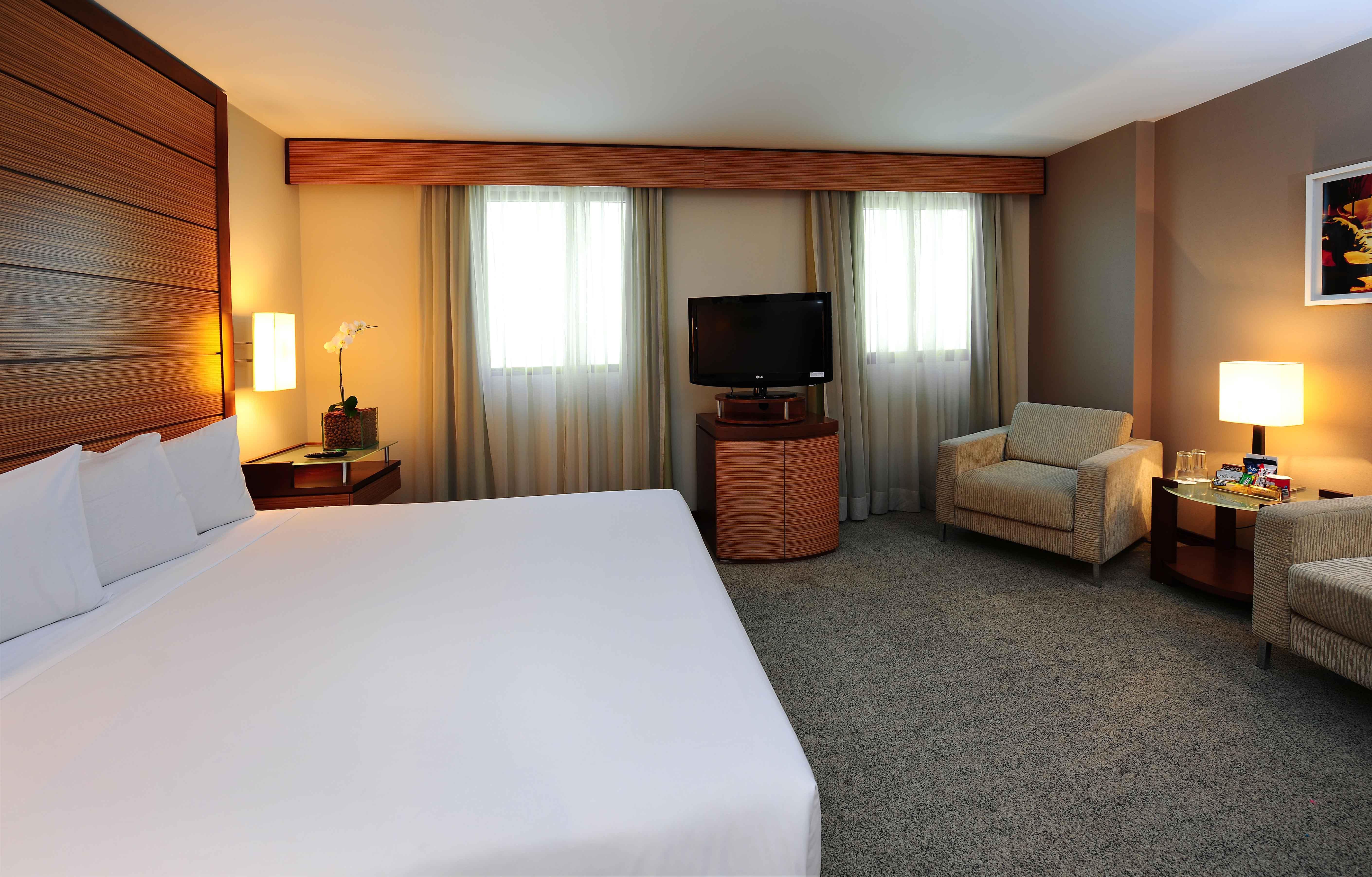 Wyndham Sao Paulo Ibirapuera Convention Plaza Hotel Ngoại thất bức ảnh